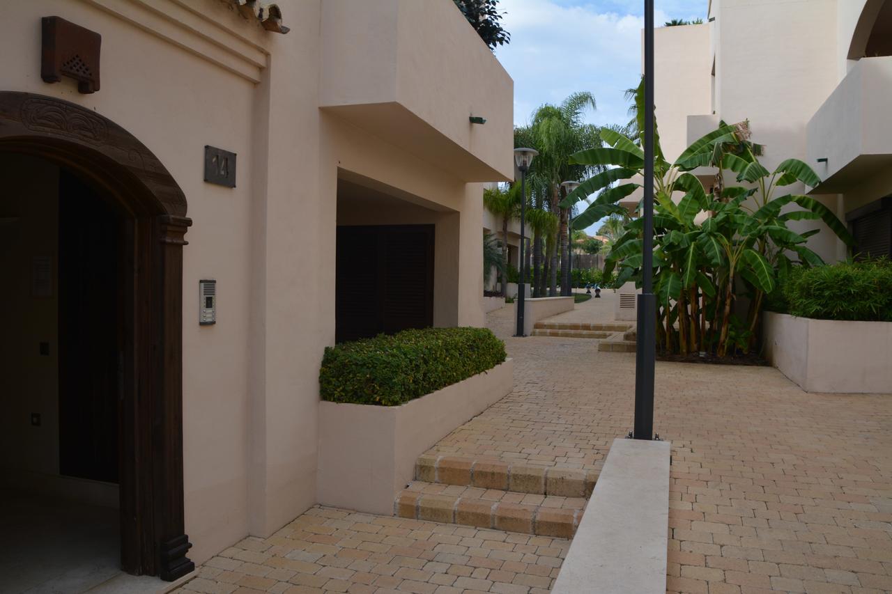 Apartment Medina De Banus マルベーリャ エクステリア 写真